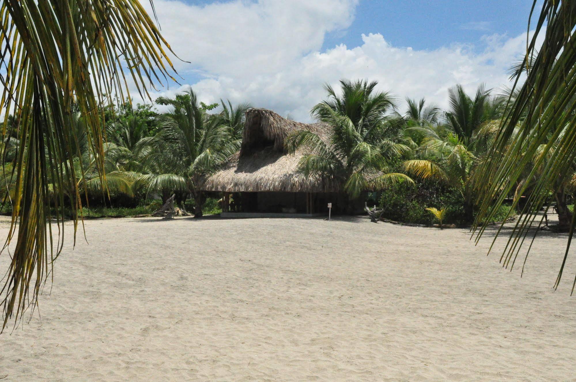 Playa Koralia Hotel Santa Marta  Esterno foto